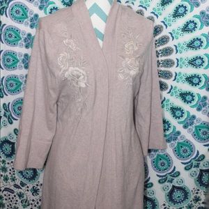 ‼️Lowest price ‼️Embroidered Kimono